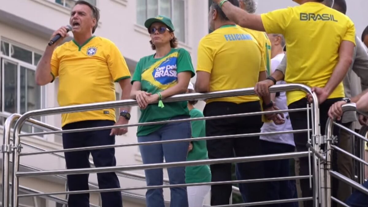 Fala de Bolsonaro na Paulista será usada pela PF como evidência de minuta do golpe Bolsonaro admitiu ter tido acesso ao documento