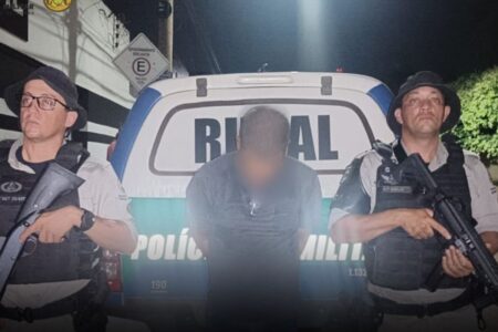 Homem vende gado que não era dele e contrata frete para fazer a entrega, em Quirinópolis