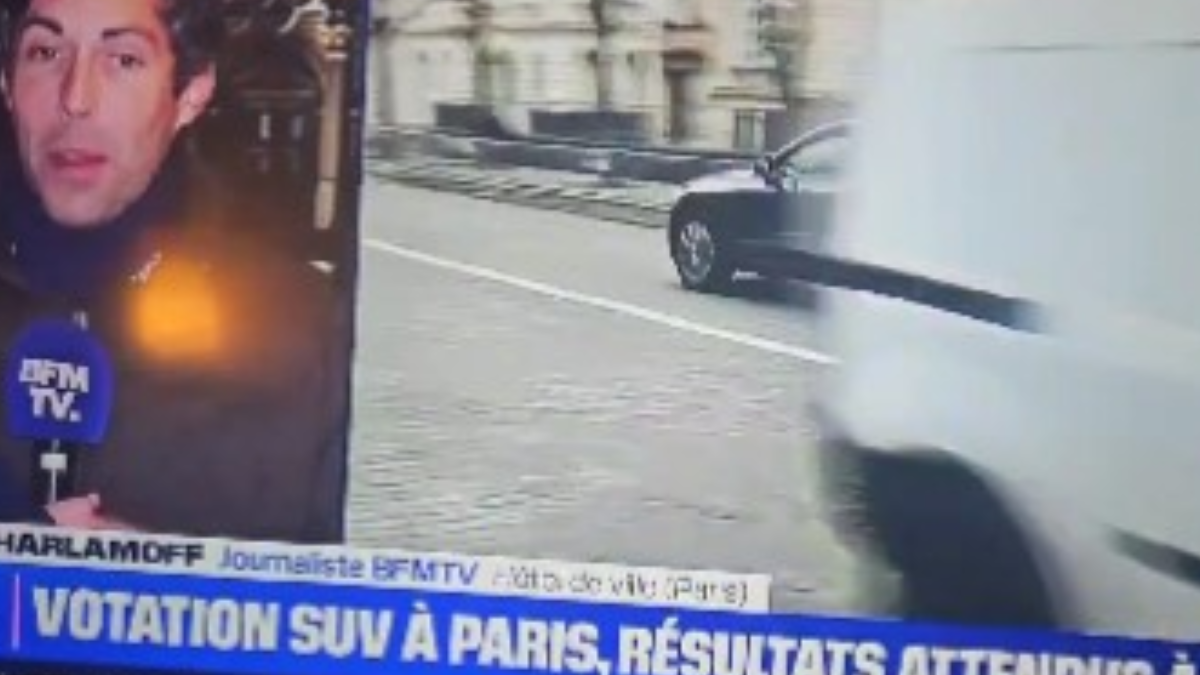 TV francesa fala da polêmica das SUV nas ruas parisienses (Foto: Reprodução)