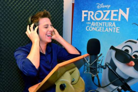 Movimento Dublagem Viva - Fábio Porchat na dublagem do personagem Olaf, do filme Frozen (Foto: Disney )