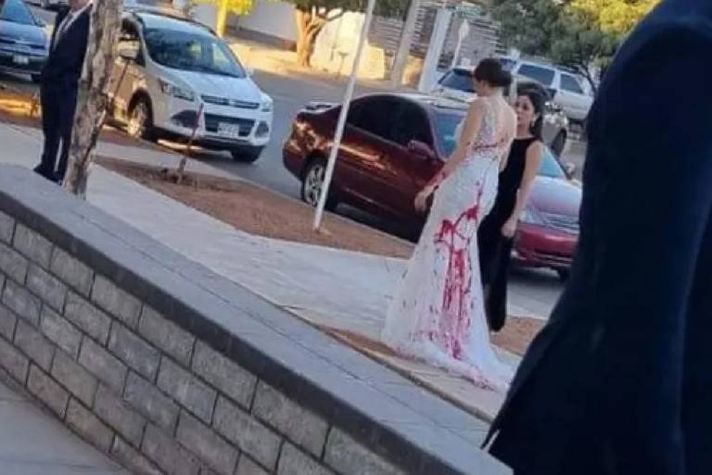 Sogra tenta estragar casamento do filho e contrata homens para jogar tinta vermelha na noiva Caso aconteceu no México
