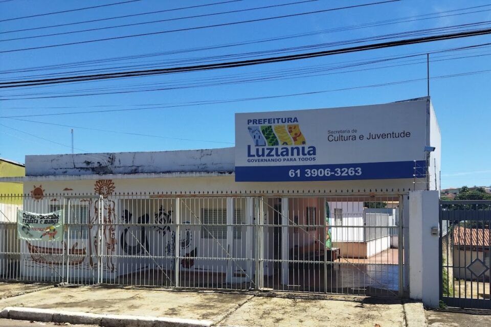 Prefeito de Luziânia muda nome de pasta para incluir "Igualdade Racial"