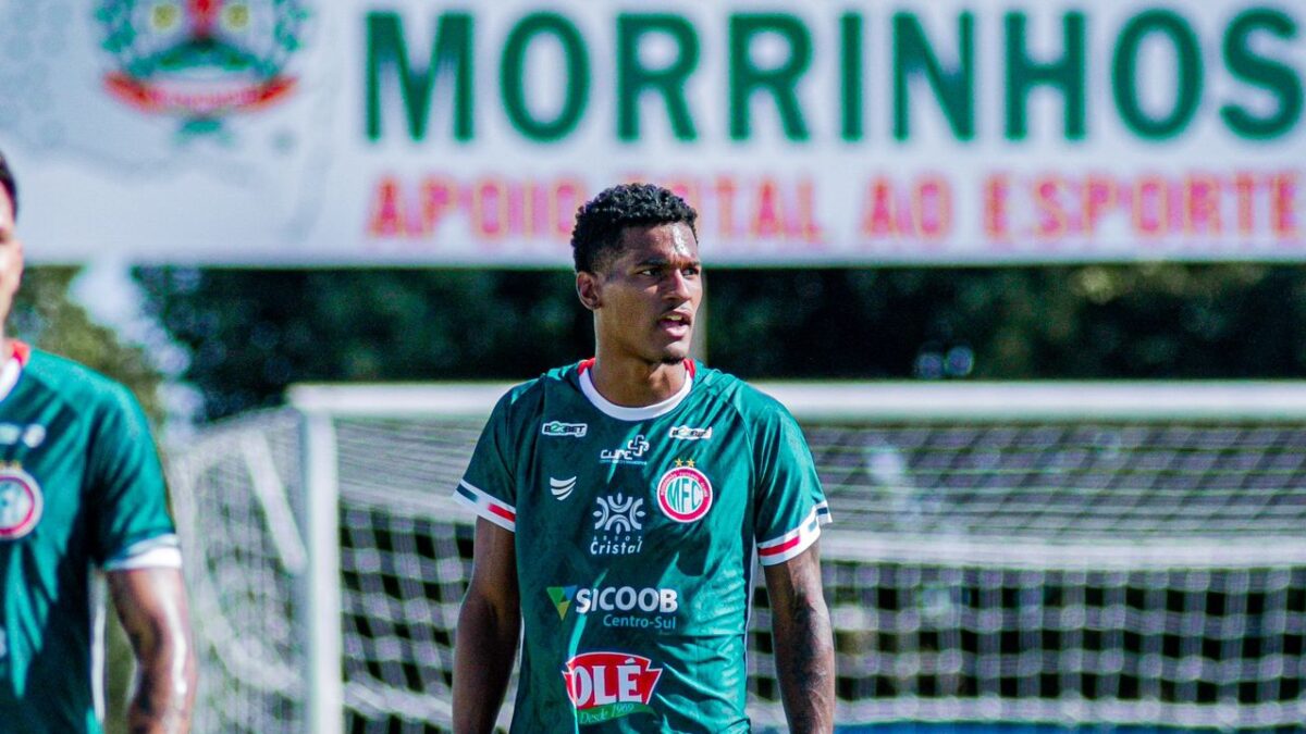 Rian Souza, lateral do Morrinhos