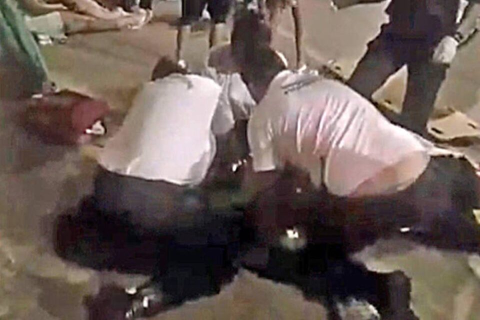 Motorista embriagado atropela 27 pessoas em bloco de Carnaval em MG