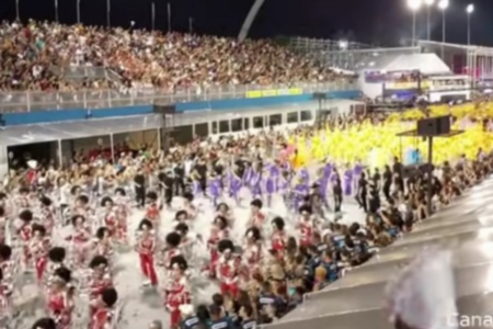 Desfile da Vai-Vai no Carnaval de São Paulo em 2024 (Foto: Reprodução)