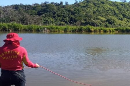 Bombeiros resgatam corpo de jovem desaparecido em represa de Nova América