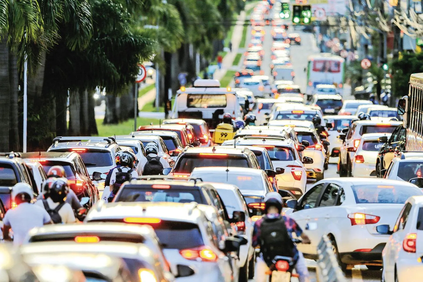 Concessionária oferece curso de mecânica para mulheres em Itumbiara e Catalão