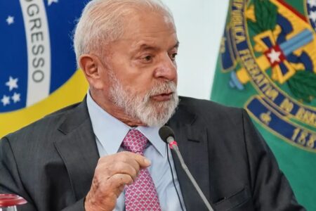 Governo Lula diz que há acordo com evangélicos para votar PEC de isenção a igrejas