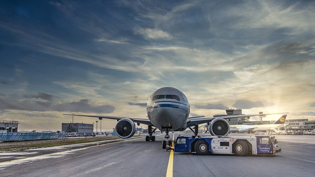 Passageira de Goiânia ganha causa de companhia aérea por atraso de 10h em voo internacional
