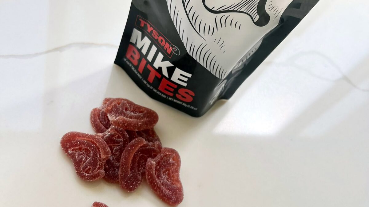 Mike Bites lançada
