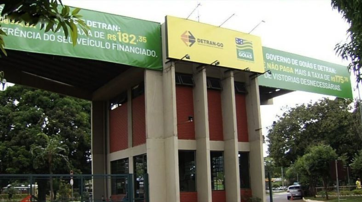 Detran-GO derruba quadrilha por fraude em transferência de veículos