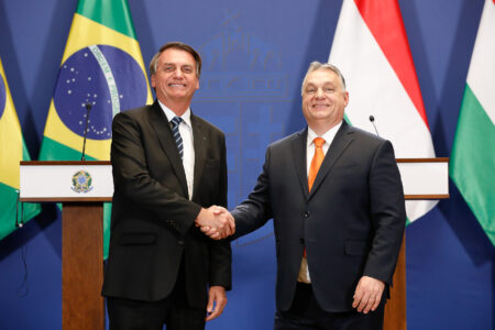 Bolsonaro e Victor Orban, da Hungria (Foto: Alan Santos/PR)