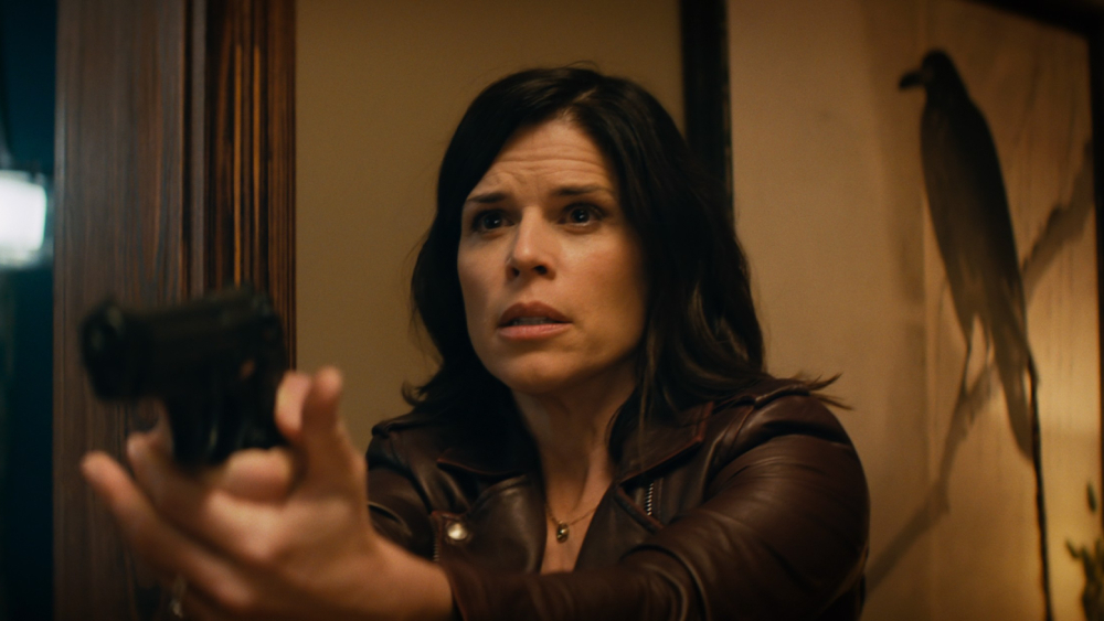 Depois de ficar de fora de “Pânico 6” por causa de uma disputa salarial, a estrela da franquia Neve Campbell anunciou seu retorno no sétimo filme.