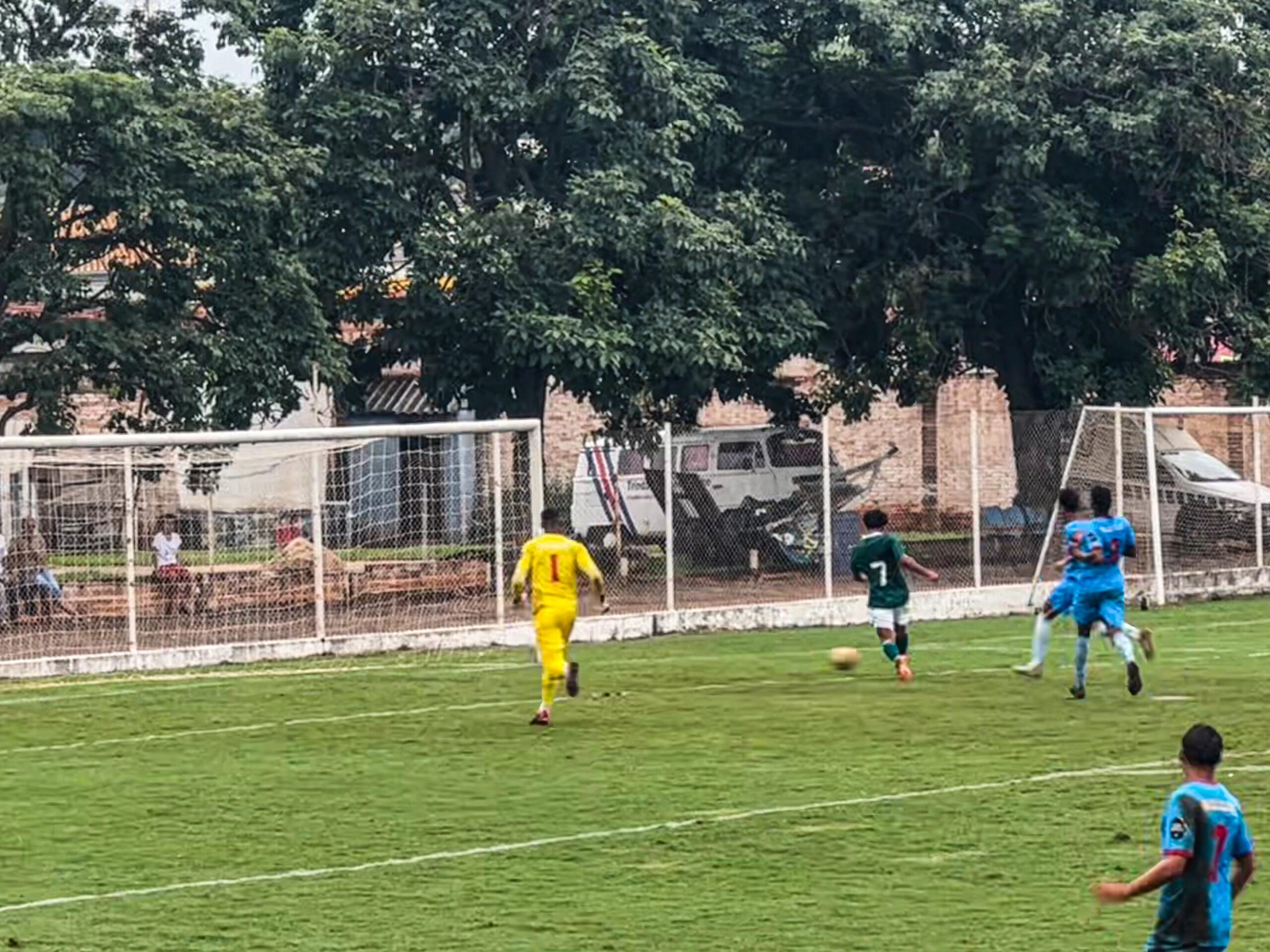 Goiás vence Trindade e assume provisoriamente liderança no Sub-20