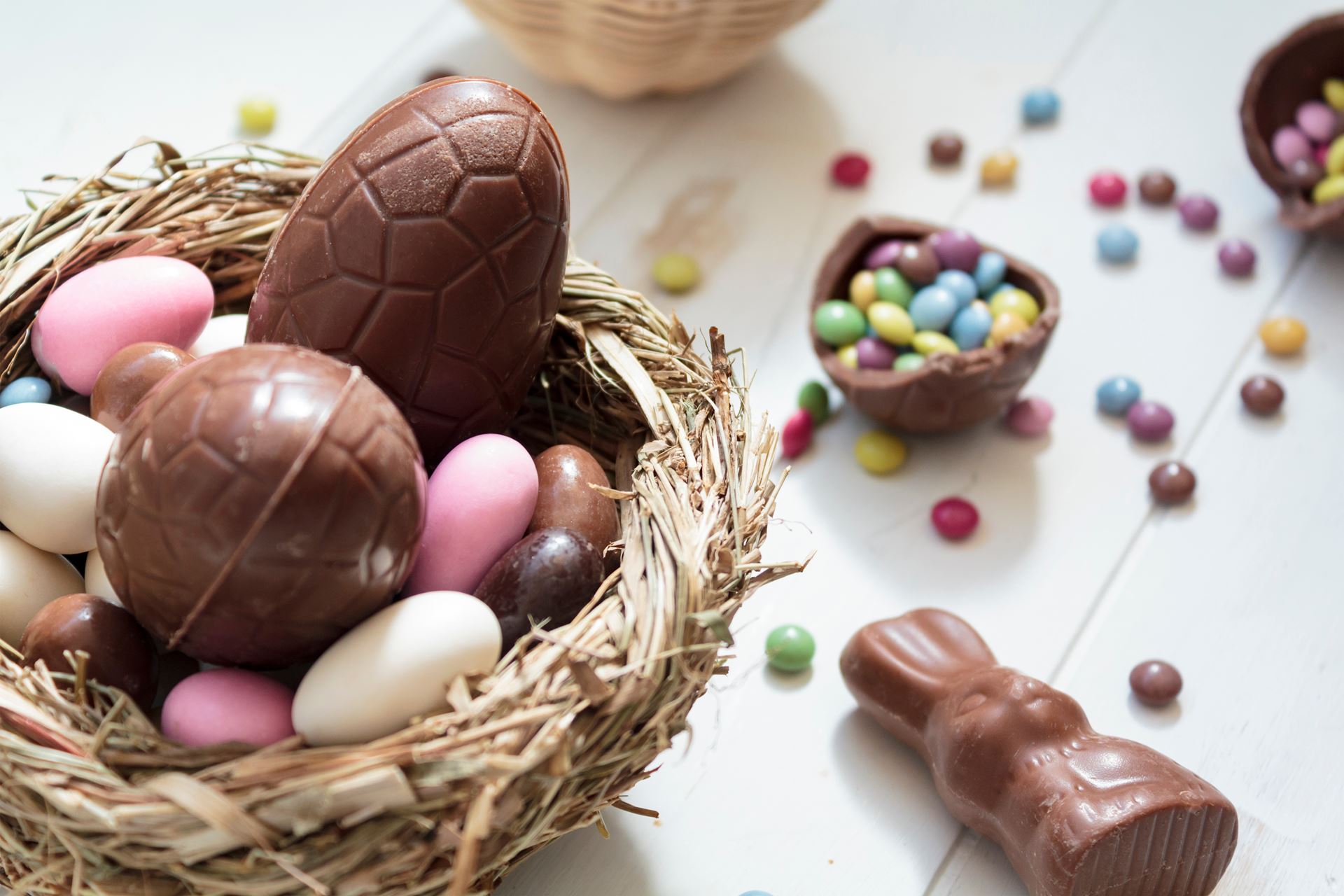 Caça aos ovos e oficinas de chocolate são destaques na programação de Páscoa em Goiânia