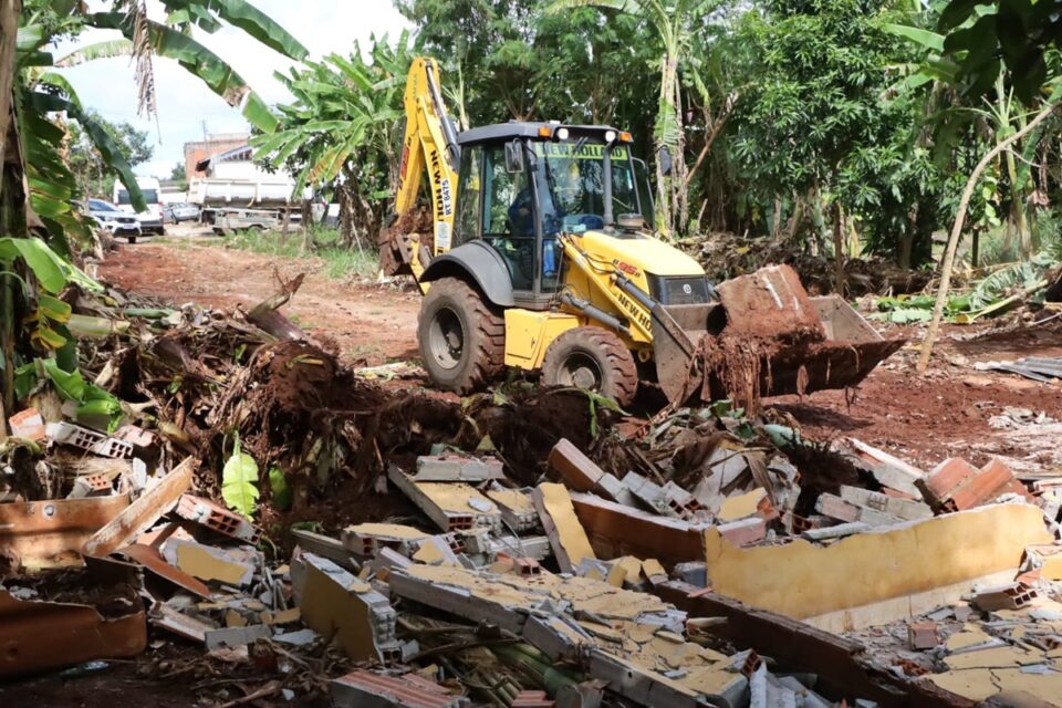 Fiscalização desapropria invasão em Área de Preservação Permanente em Goiânia