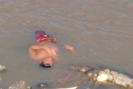 "Morto" acorda durante resgate dos bombeiros em rio de Itabuna, no sul baiano