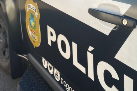 Homem é preso por racismo em comércio de Trindade: "Vai morrer como escrava" Crime aconteceu em um estabelecimento na Avenida Monteiro Lobato