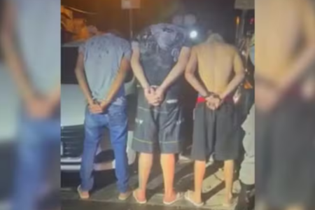 Trio é preso durante briga de torcida em Anápolis (Foto: Divulgação/PMGO)