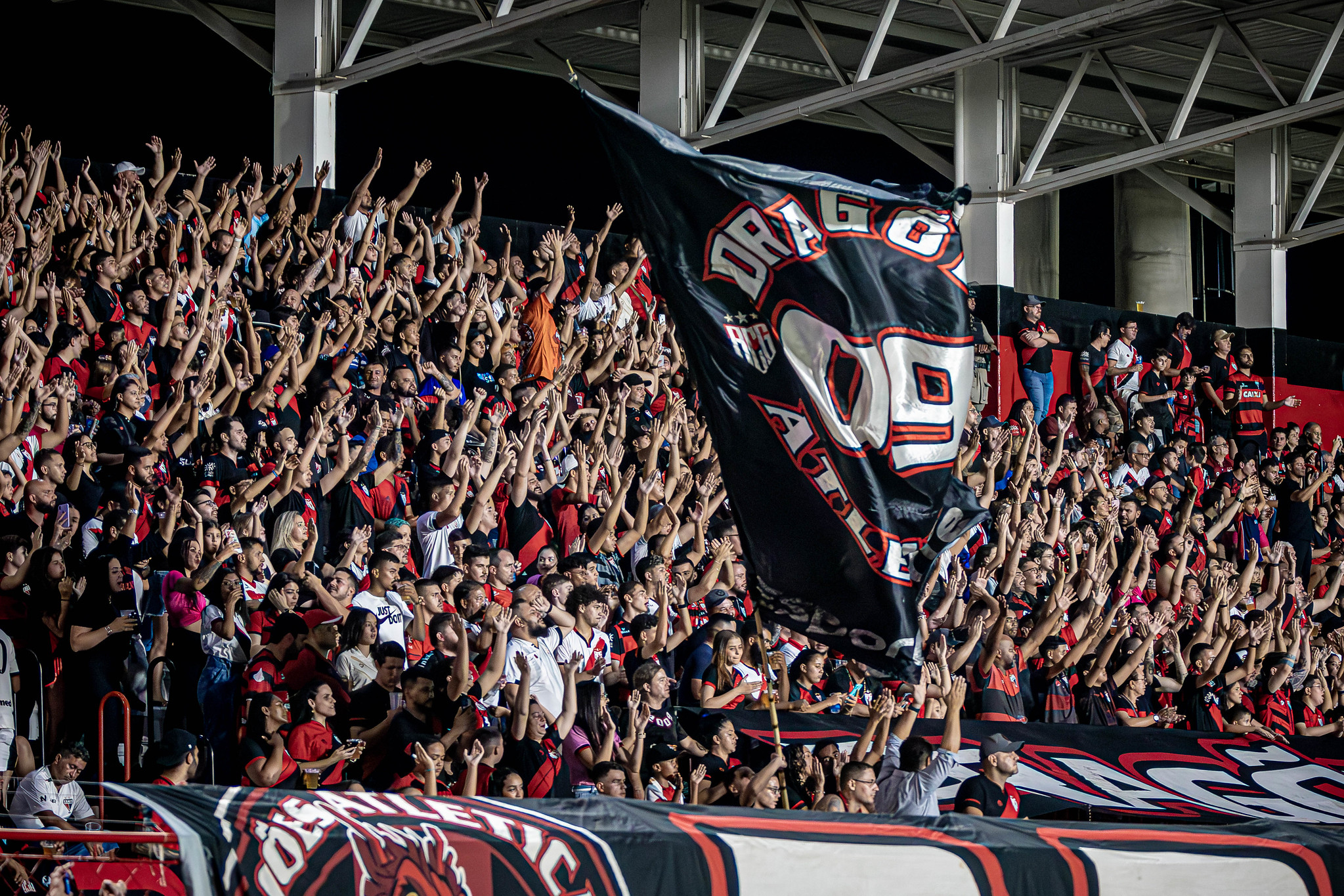 Atlético Goianiense inicia a venda de ingressos para jogo contra o Flamengo; confira os valores