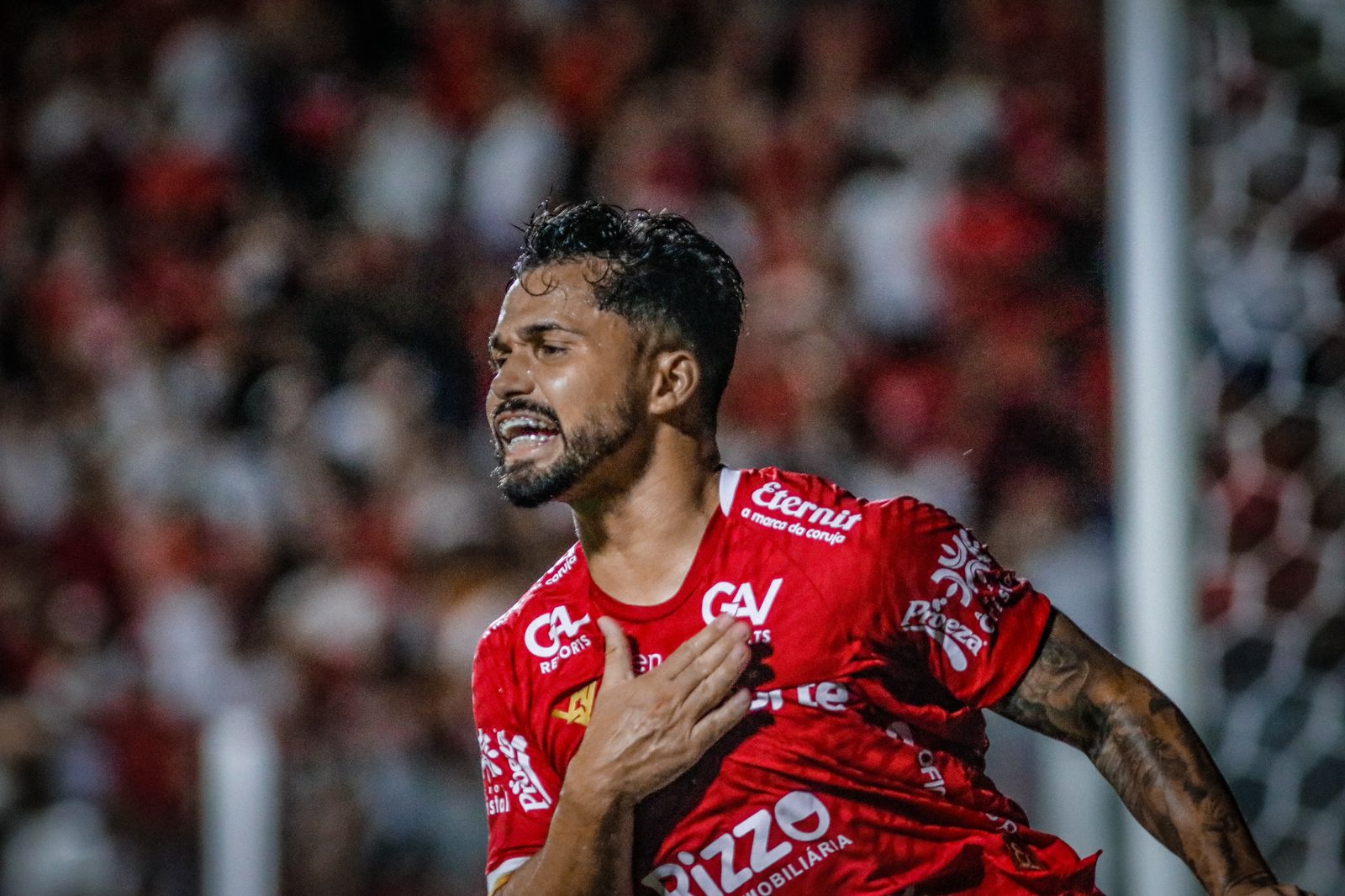Após marcar contra ex-clube, Alesson dispara sobre passagem no Goiás “ano mais difícil da minha carreira”