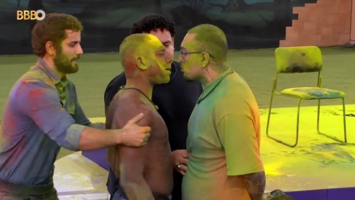 Boninho impede briga entre Bin Laden e Davi