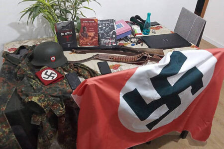 Conselho de direitos humanos aciona ONU por aumento de movimentos neonazistas no Brasil Órgão enviou relatório à organização