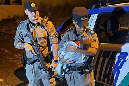 Bebê de 2 meses é salvo de possível ataque da própria mãe em Hidrolândia Denúncia foi feita de forma anônima