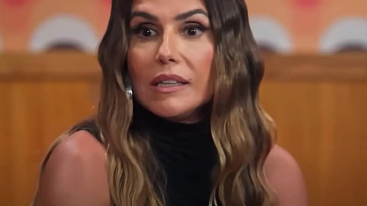 Deborah Secco faz revelações polemicas em podcast; veja | Mais Goiás