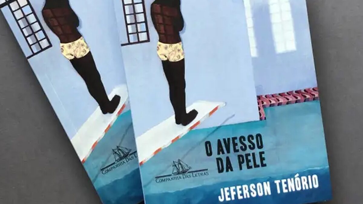 Livro O Avesso da Pele voltará às escolas de Goiás e do Paraná