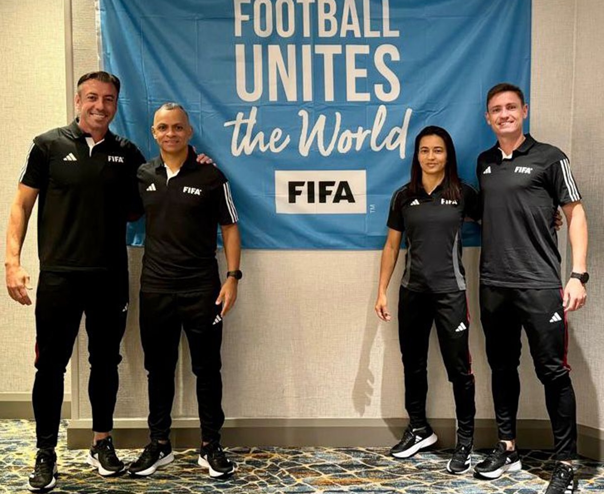 Wilton Pereira Sampaio e outros 3 árbitros brasileiros participam de seminário da FIFA em Miami