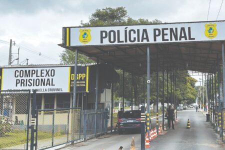 Polícia Penal: Abertas inscrições para vagas temporárias com salário de até R$ 6,3 mil Processo seletivo simplificado oferta 75 vagas