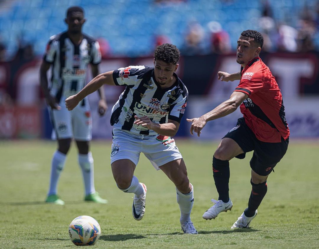 Lateral ex-Goiânia acerta com clube carioca para a disputa da Série C