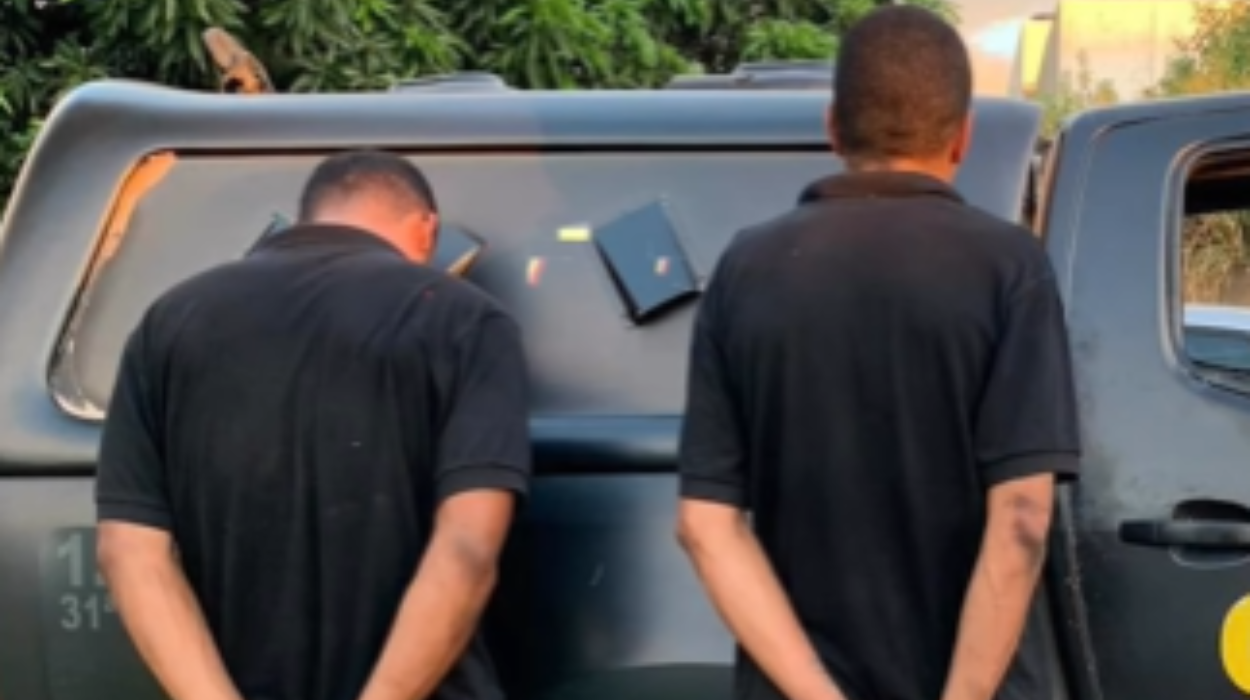 Suspeitos de usar carro de empresa para o tráfico de drogas são presos em Anápolis