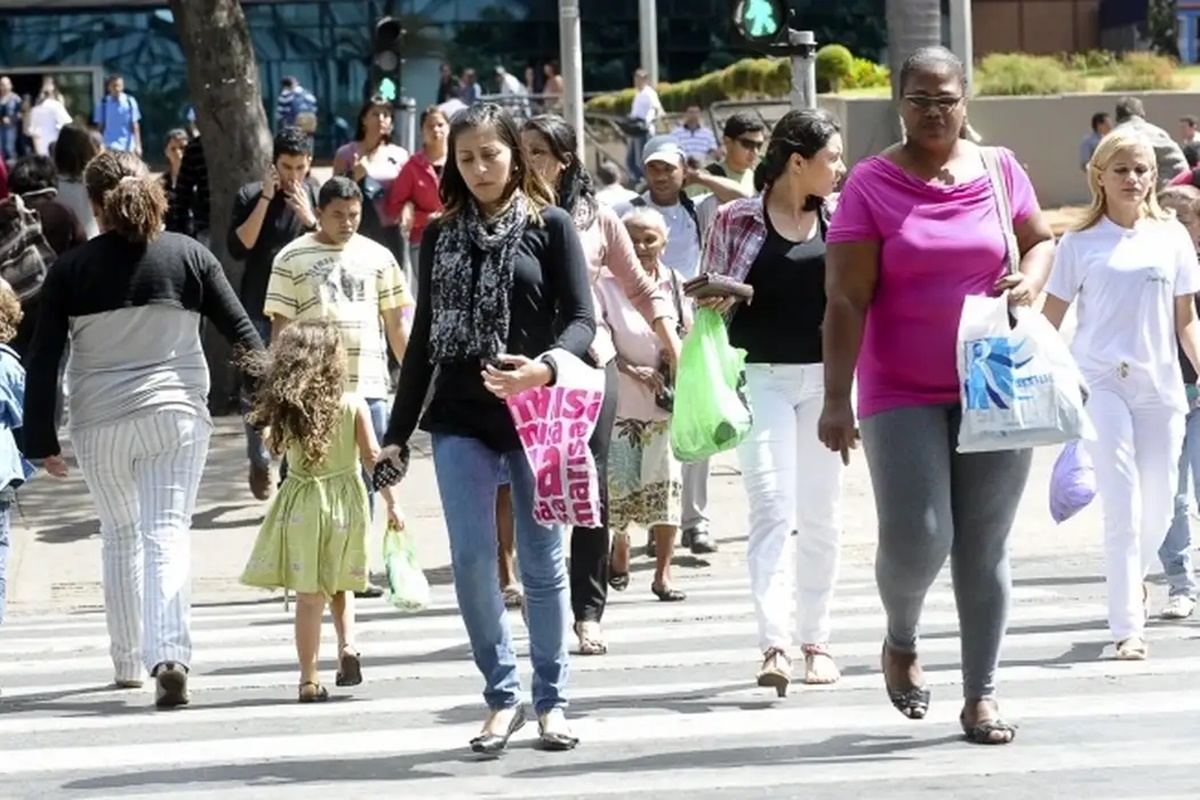 Aprovado projeto para inclusão de goianas acima de 50 anos no mercado de trabalho