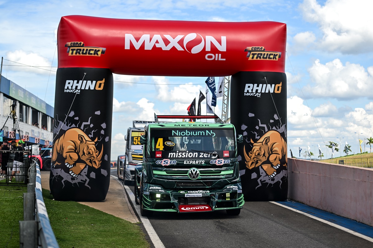 Com Felipe Giaffone na pole position; confira como está o grid de largada da Copa Truck em Goiânia