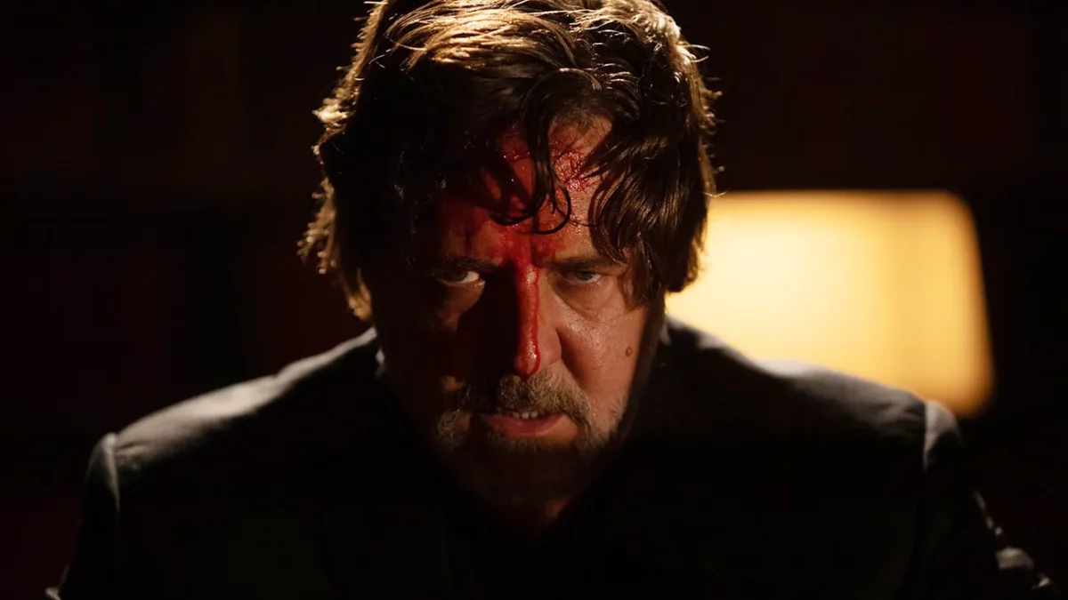 Um novo filme de terror sobre exorcismo chega este ano com Russell Crowe de protagonista! "O Exorcismo" mostra Crowe como um ator que começa a ter uma recaída enquanto filma um filme de terror sobrenatural.