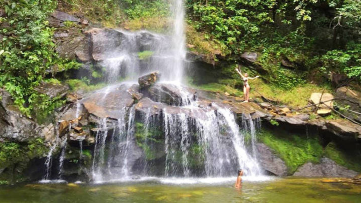 Evento Vivência Água Corpo e Som será na Cachoeira do Rosário, em Pirenópolis (Foto reprodução)
