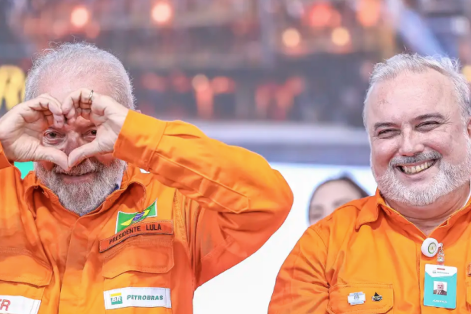 Lula e o presidente da Petrobras, Jean Paul Prates (Foto: Agência Brasil)