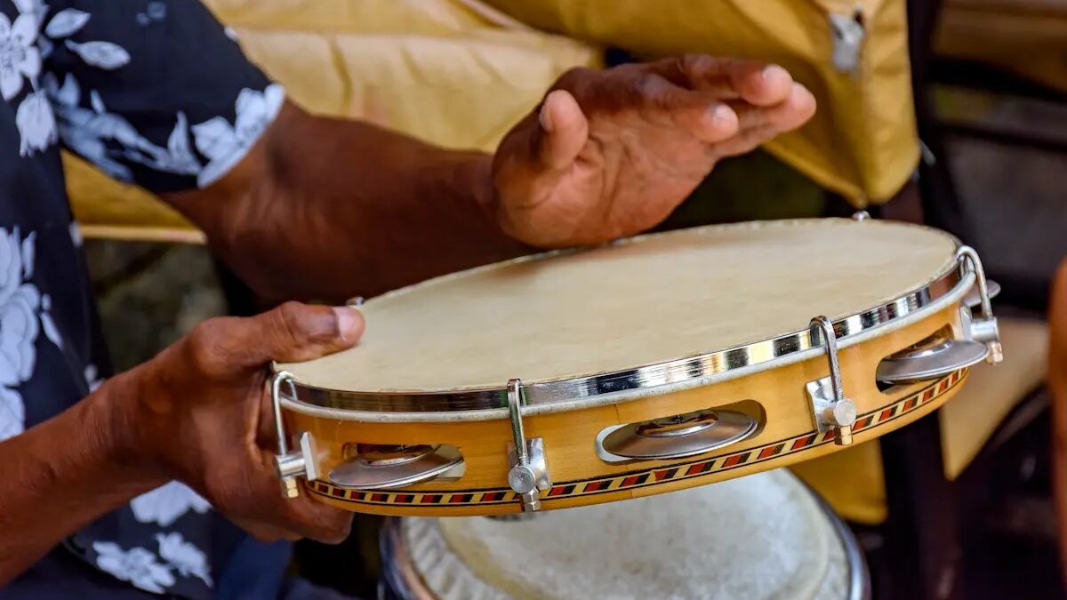 SEST SENAT promove roda de samba do trabalhador em Goiânia com entrada gratuita