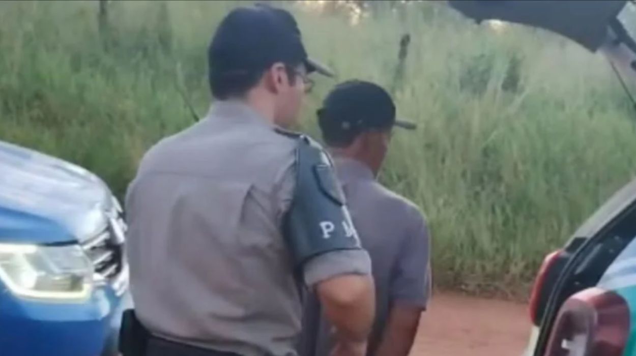 Idoso foi preso em flagrante após ameaçar ex-mulher em Caldas Novas (Foto PMGO)