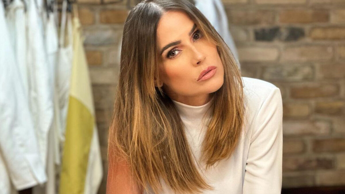 Deborah Secco solta o verbo e faz revelações sobre suas experiências sexuais; veja 