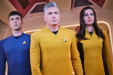 “Star Trek: Strange New Worlds”, atualmente em produção em sua terceira temporada, foi renovada pela Paramount+ para a 4ª temporada. Enquanto isso, “Star Trek: Lower Decks”, a primeira comédia animada de “Star Trek”, concluirá sua exibição com sua quinta temporada, que vai estrear no outono.