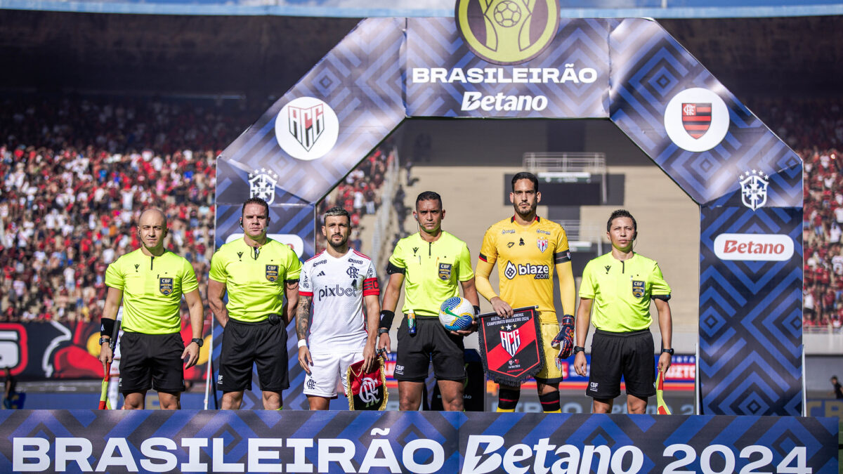 Ronaldo, Arrascaeta e André Luiz Sketino