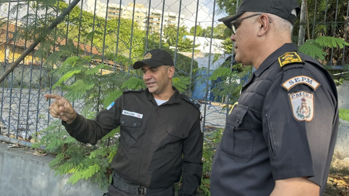 Foragidos da Justiça prestam concurso para PM no Rio e acabam presos Candidatos foram detidos nos locais de prova procurado por homicídio