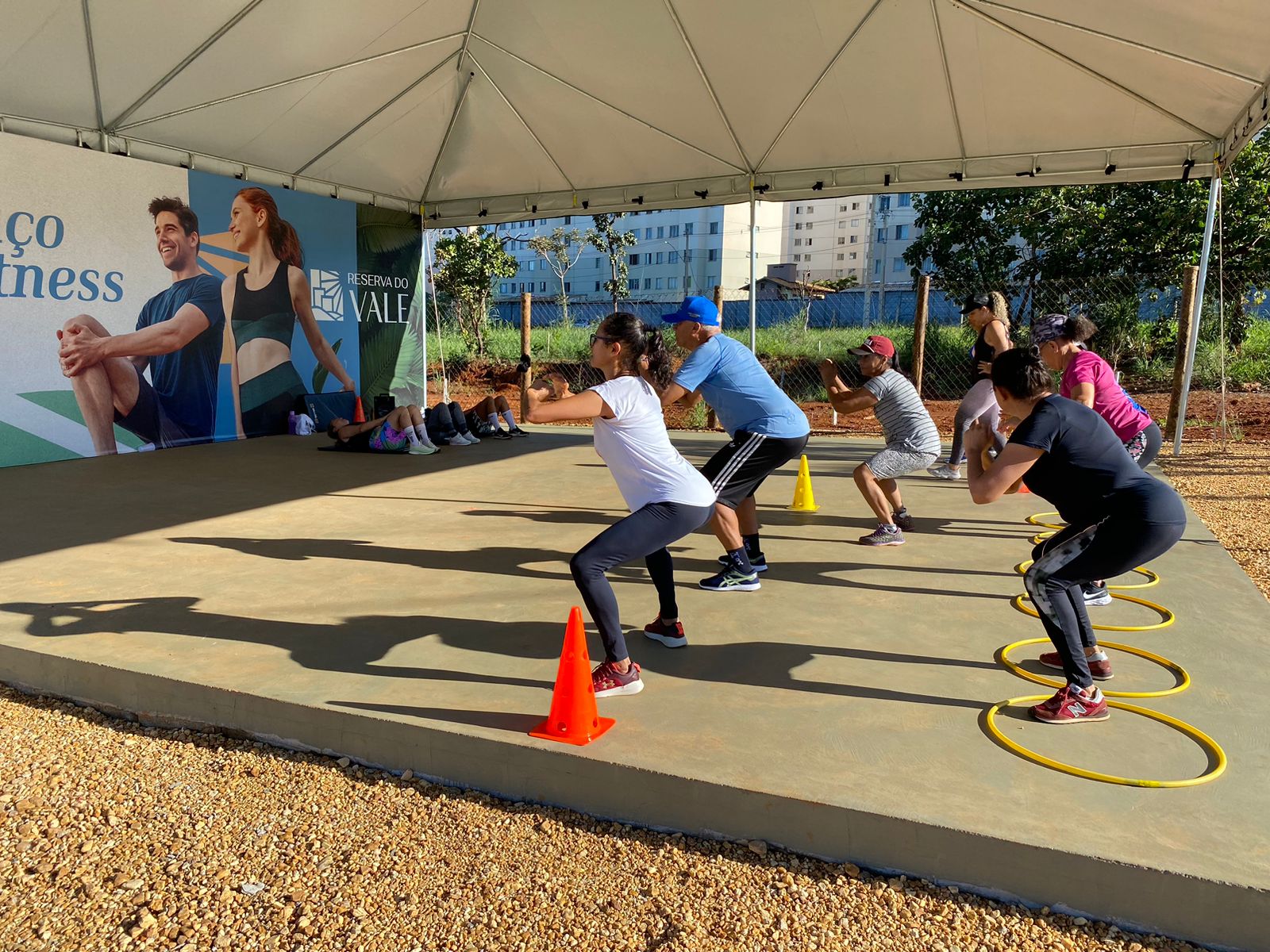 Exercícios funcionais são oferecidos de graça por profissionais de Educação Física, em Valparaíso de Goiás