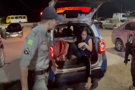 Justiça mantém presa suspeita de tentar afogar filha em Cidade Ocidental