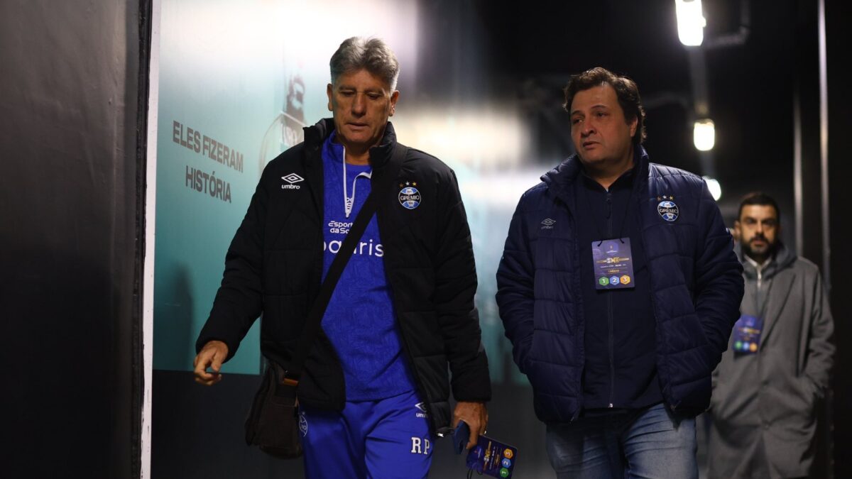 Renato Gaúcho chegando no estádio