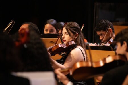 Orquestra Infantil Mozart e Pedro Ludovico realizam concerto gratuito em Goiânia