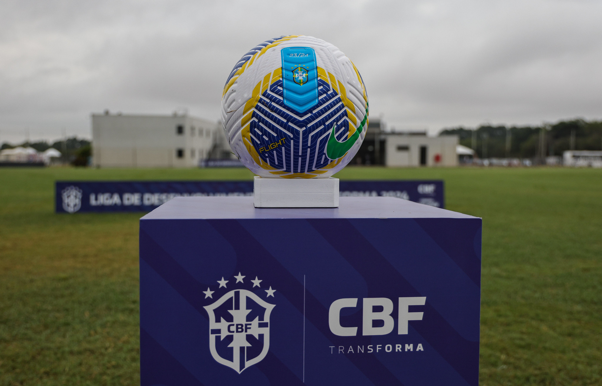 Com Santos x Guarani pelo Brasileiro Série B, confira a agenda de jogos do dia